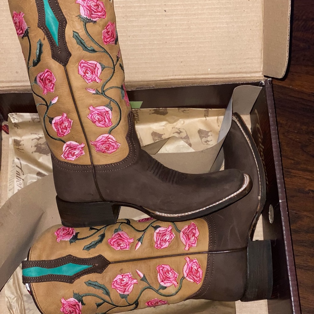 Brand new Cowboy/ Cowgirl Boots